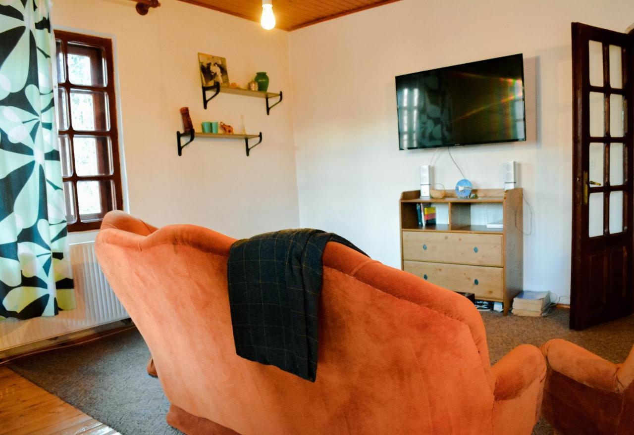 Grandpa'S Hidden Crib, 6 Bedroom, Pet Friendly Sinaia Extérieur photo