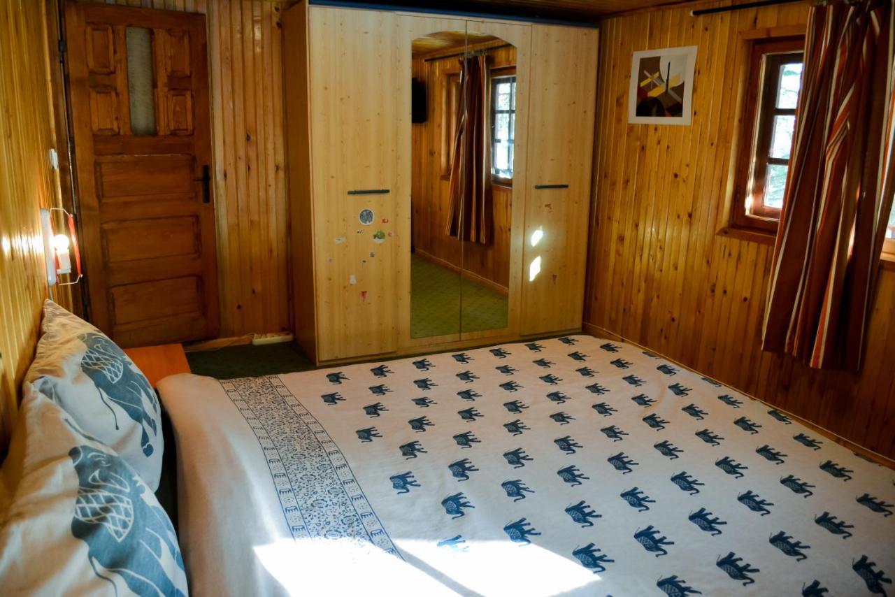 Grandpa'S Hidden Crib, 6 Bedroom, Pet Friendly Sinaia Extérieur photo