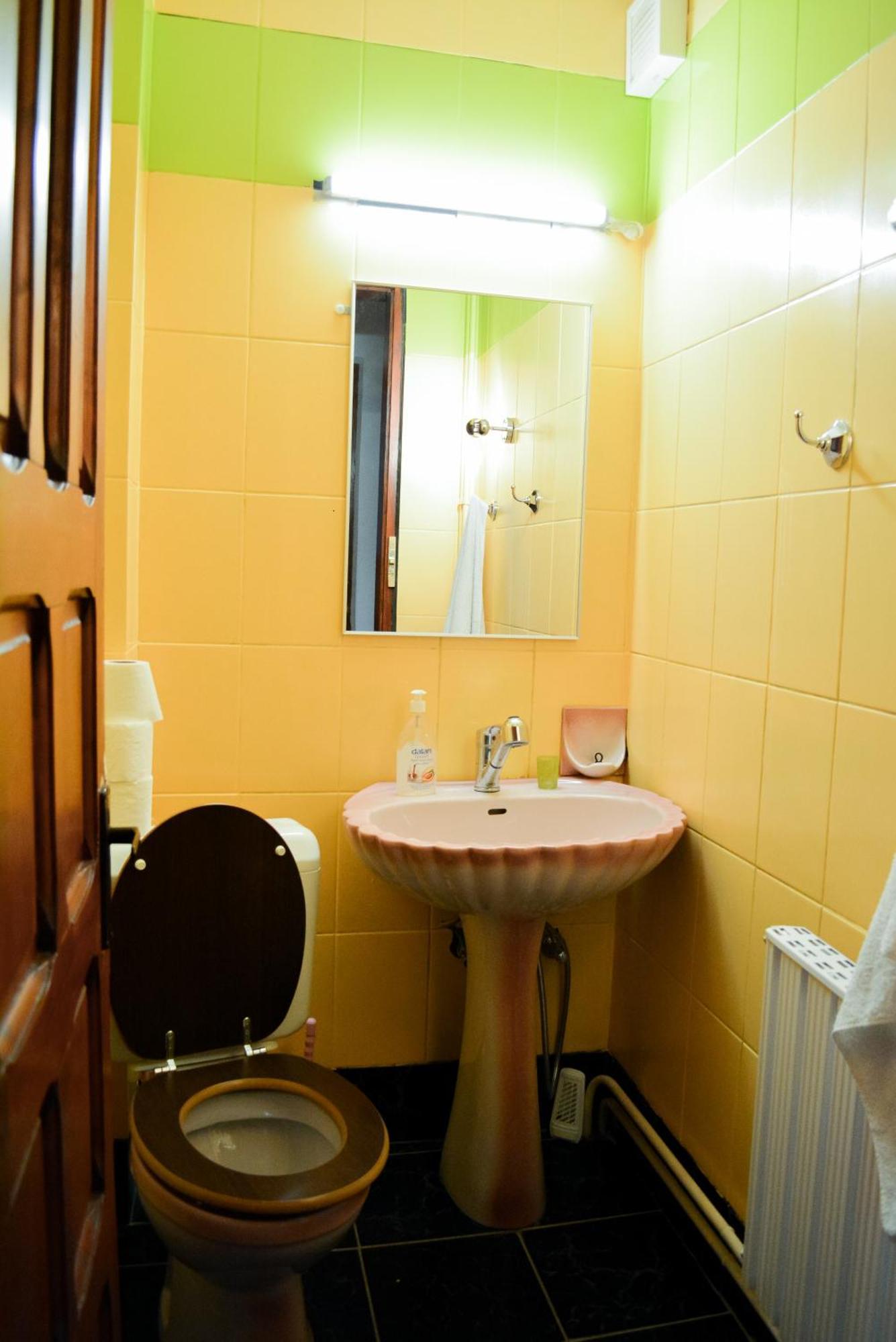 Grandpa'S Hidden Crib, 6 Bedroom, Pet Friendly Sinaia Extérieur photo