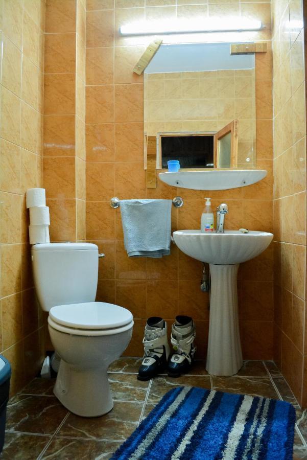Grandpa'S Hidden Crib, 6 Bedroom, Pet Friendly Sinaia Extérieur photo